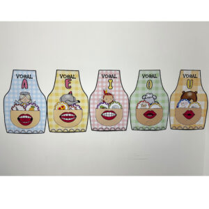 Combo Aventais das Vogais