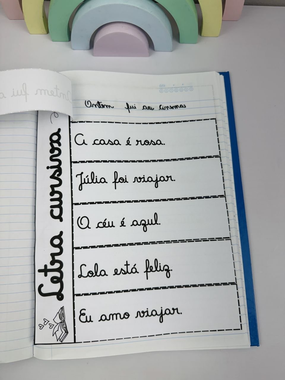 Letra Cursiva - Leitura e Caligrafia